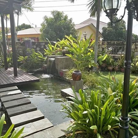 Hawwa Sara Muslim Homestay Malacca Eksteriør bilde